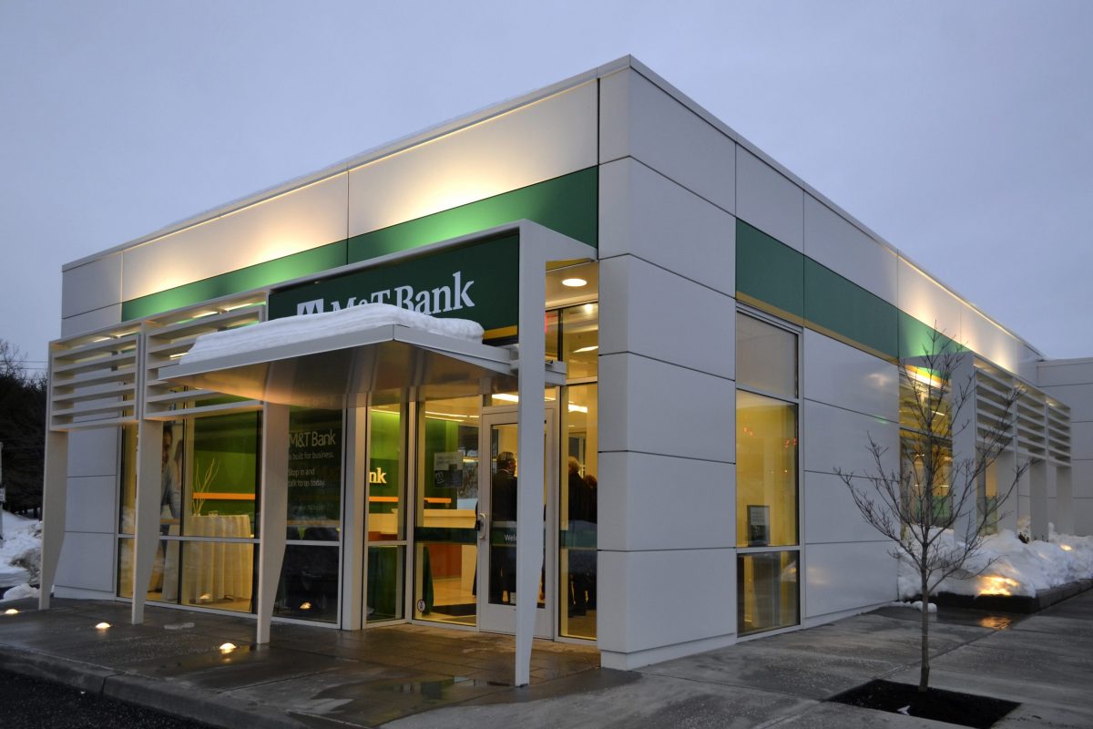 M&T Bank – Hamilton Plaza